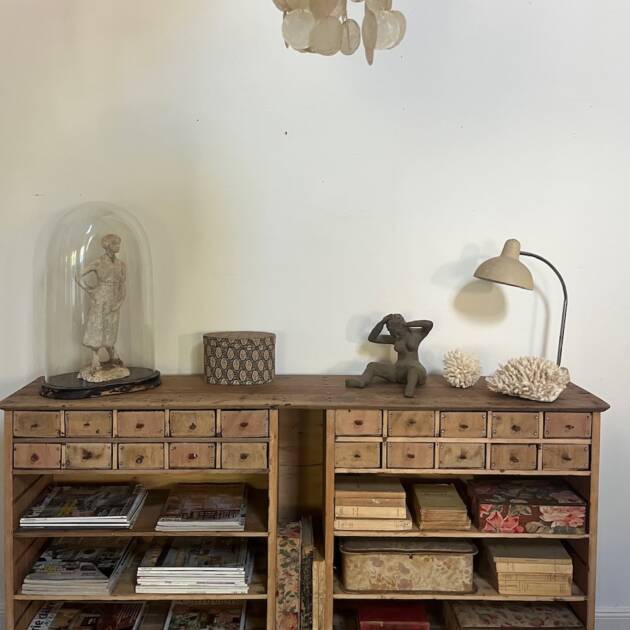 Meuble de quincaillerie