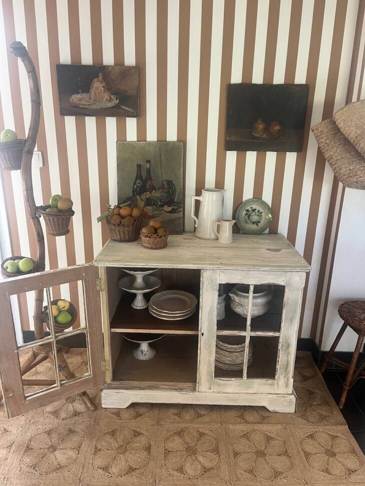 Buffet bas vitré – Image 2