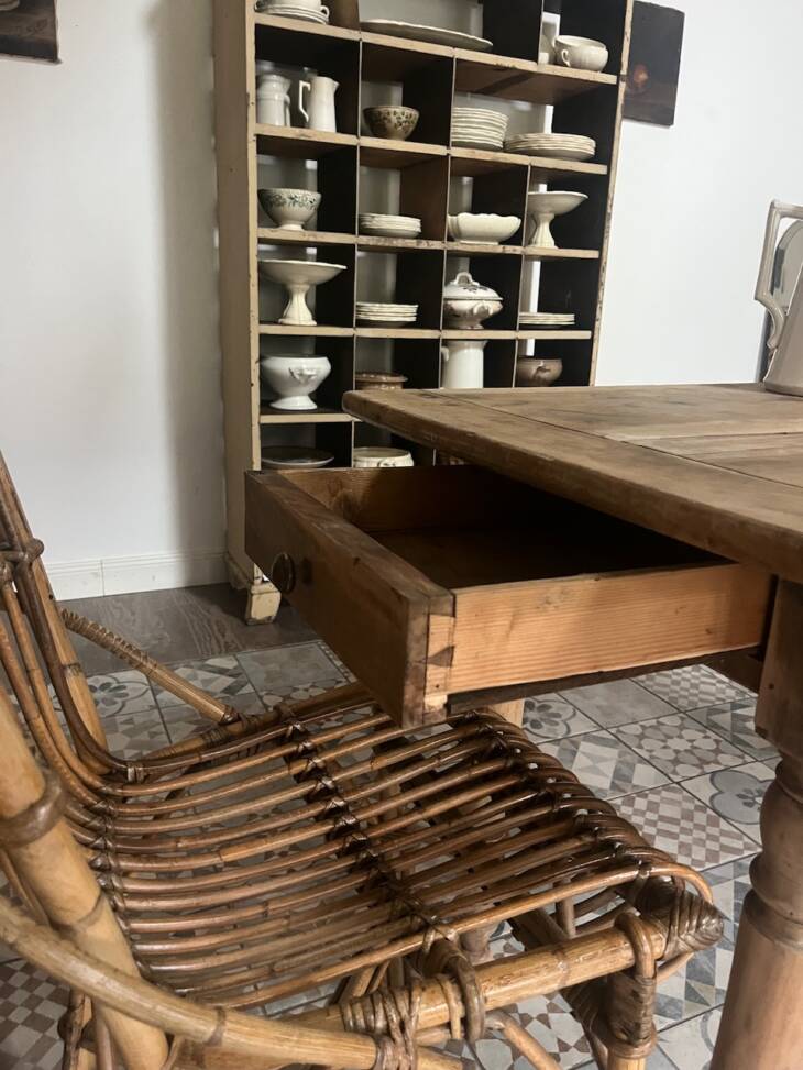 Table – Image 4